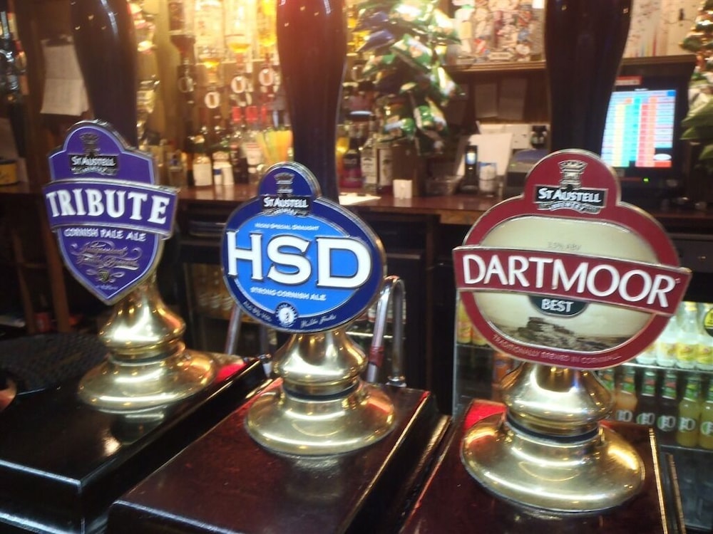 Farmers Arms 21/28