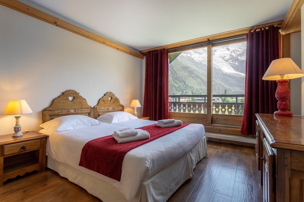 Les Balcons Du Savoy 9/50