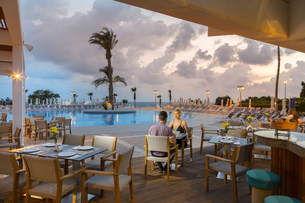Leonardo Laura Beach and Splash Resort 37/51