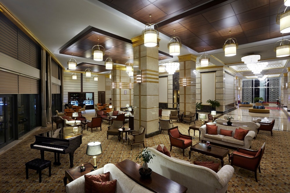 Crowne Plaza Istanbul Asia 66/83