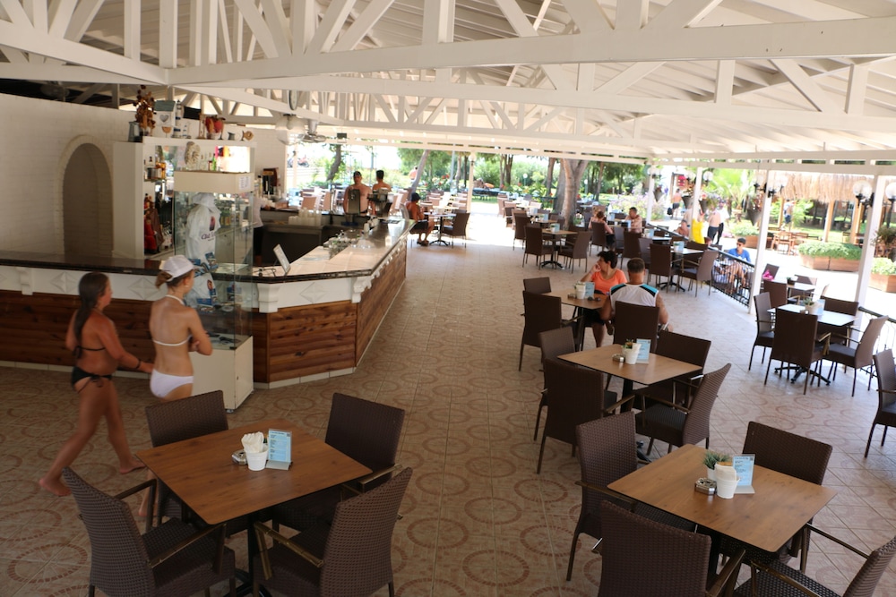 Club Turtas Beach 25/36