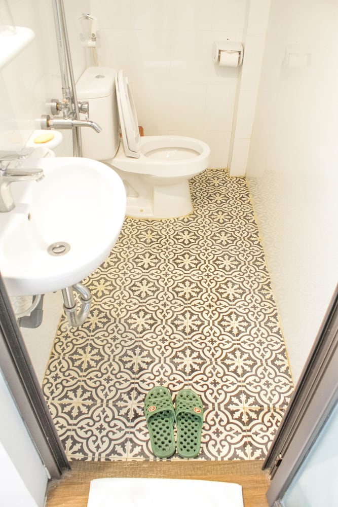 The Bay - Ha Long Homestay 39/40