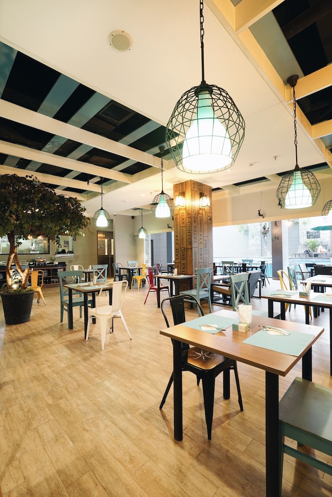 Kamaniiya Petitenget Seminyak 30/50