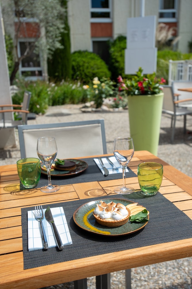 Novotel Beaumanoir 49/73