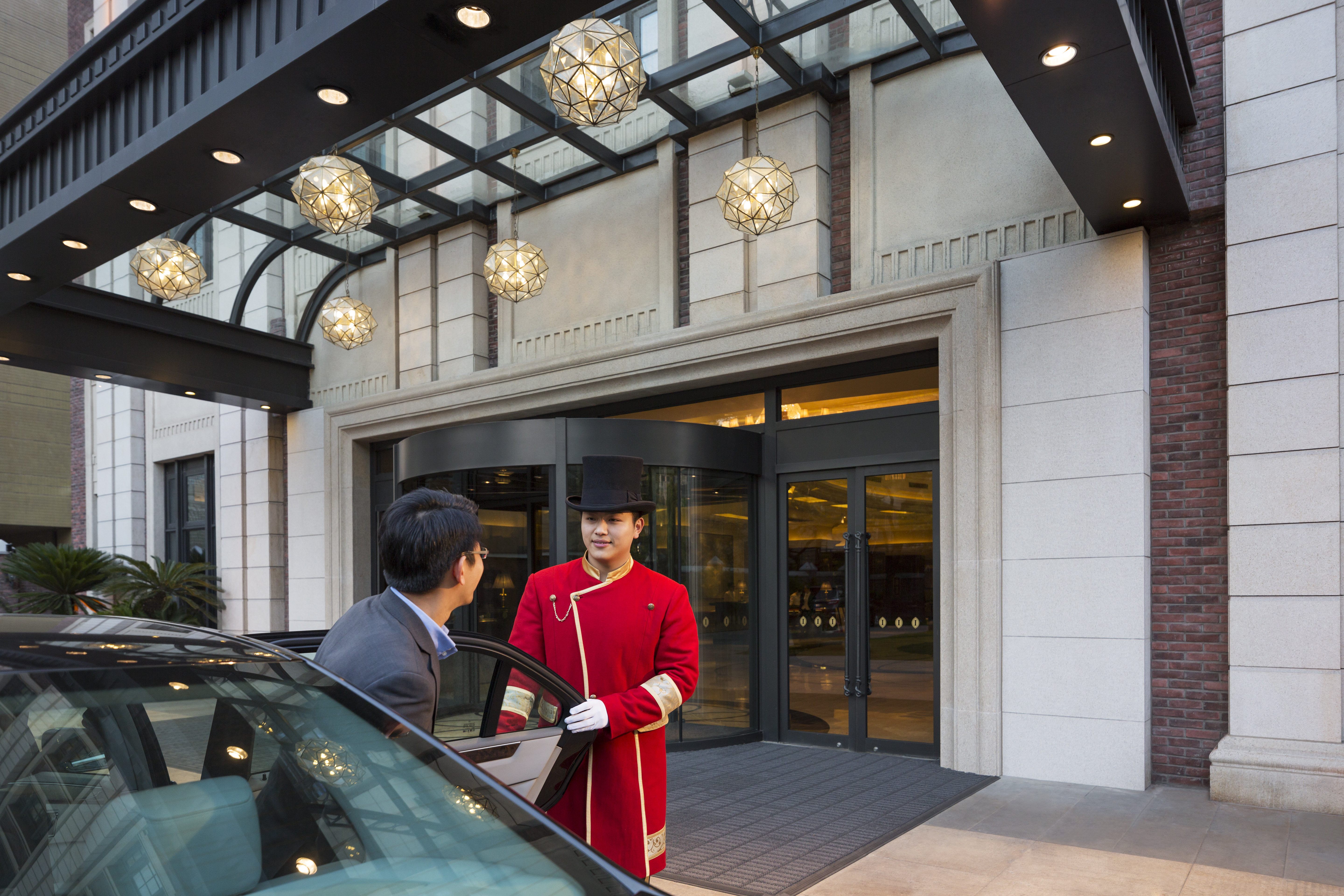 Intercontinental Ruijin 8/50