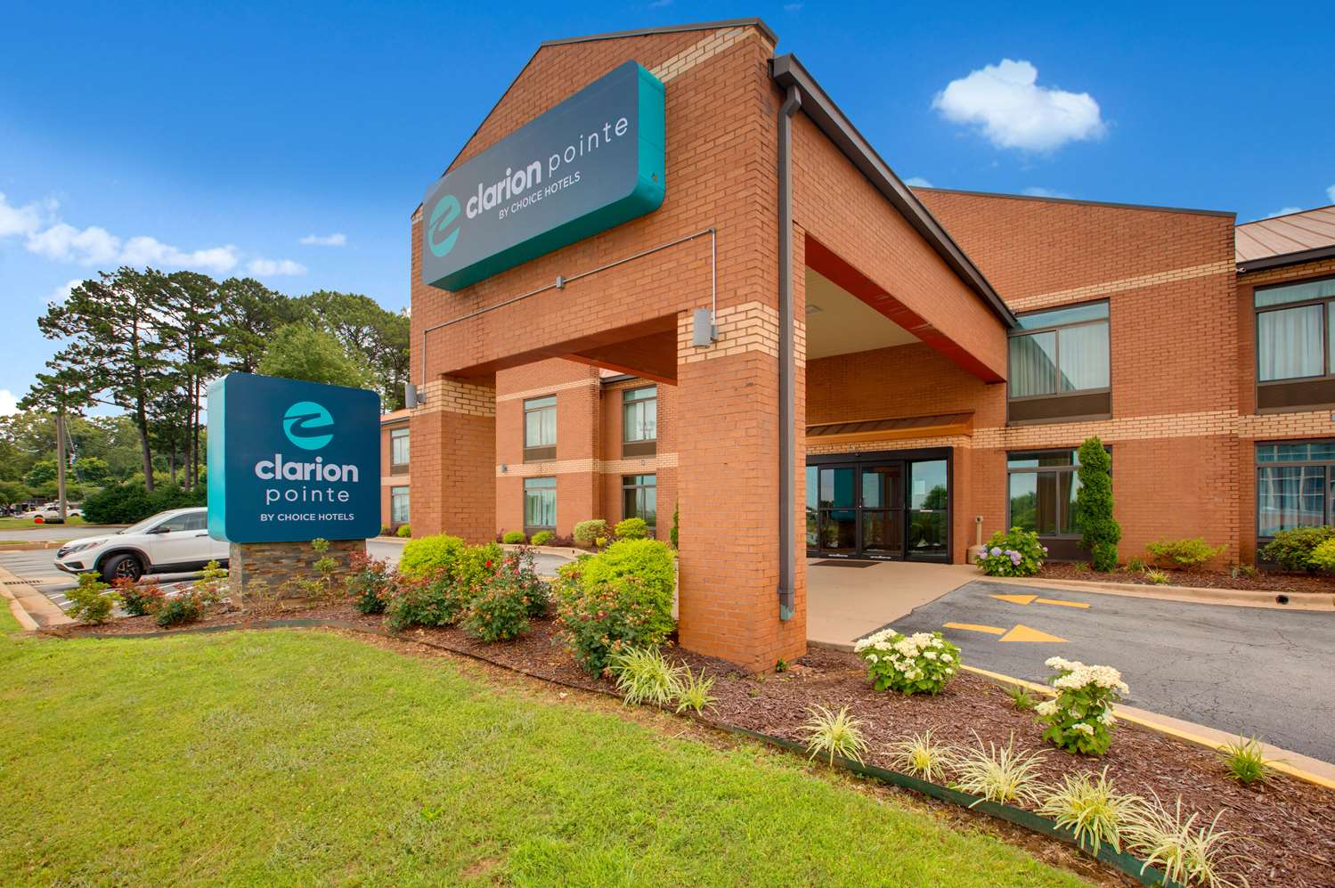 Clarion Pointe Atlanta Airport College Park 4/26