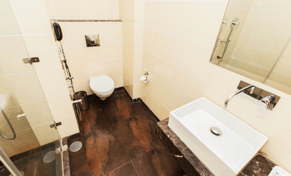 Hotel Subash International 47/50