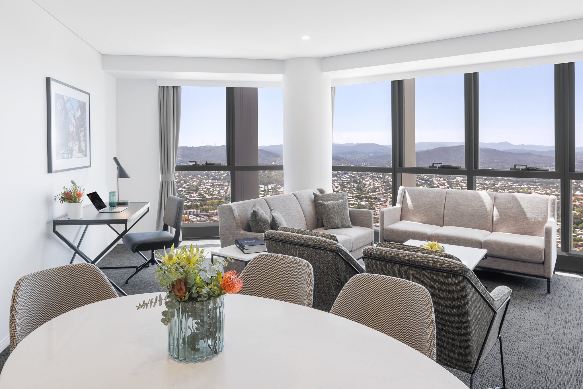Meriton Suites Herschel Street 25/26
