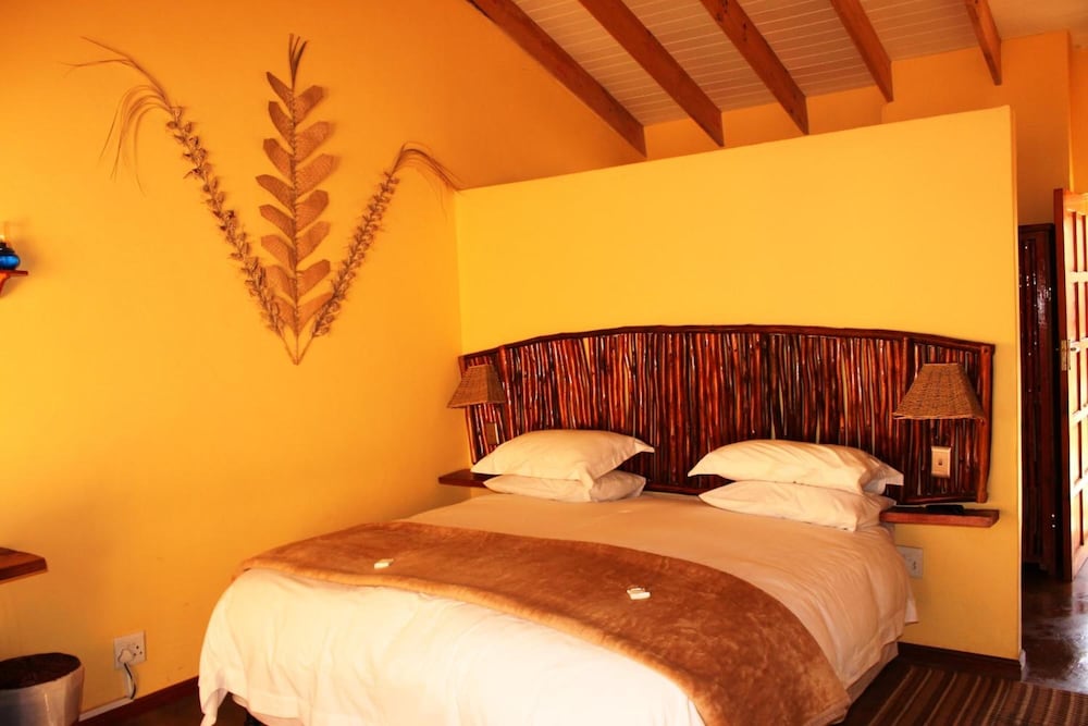 Flintstones Guest House Fourways 19/50