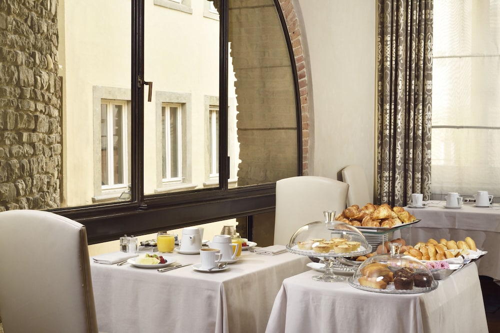 Brunelleschi Hotel Florence 55/72