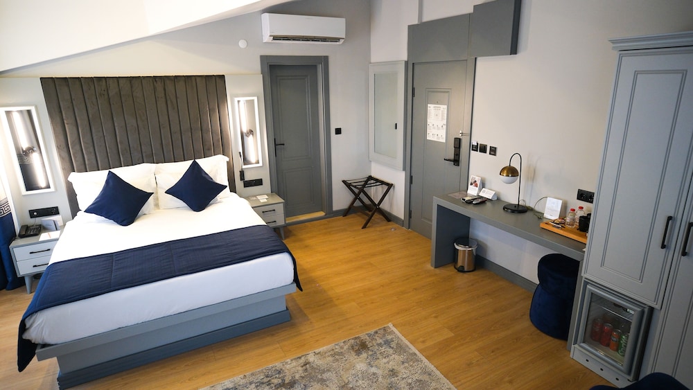 Janti Boutique Hotel 8/18