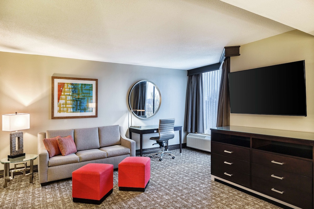 DoubleTree by Hilton Hotel Johnson City 40/61