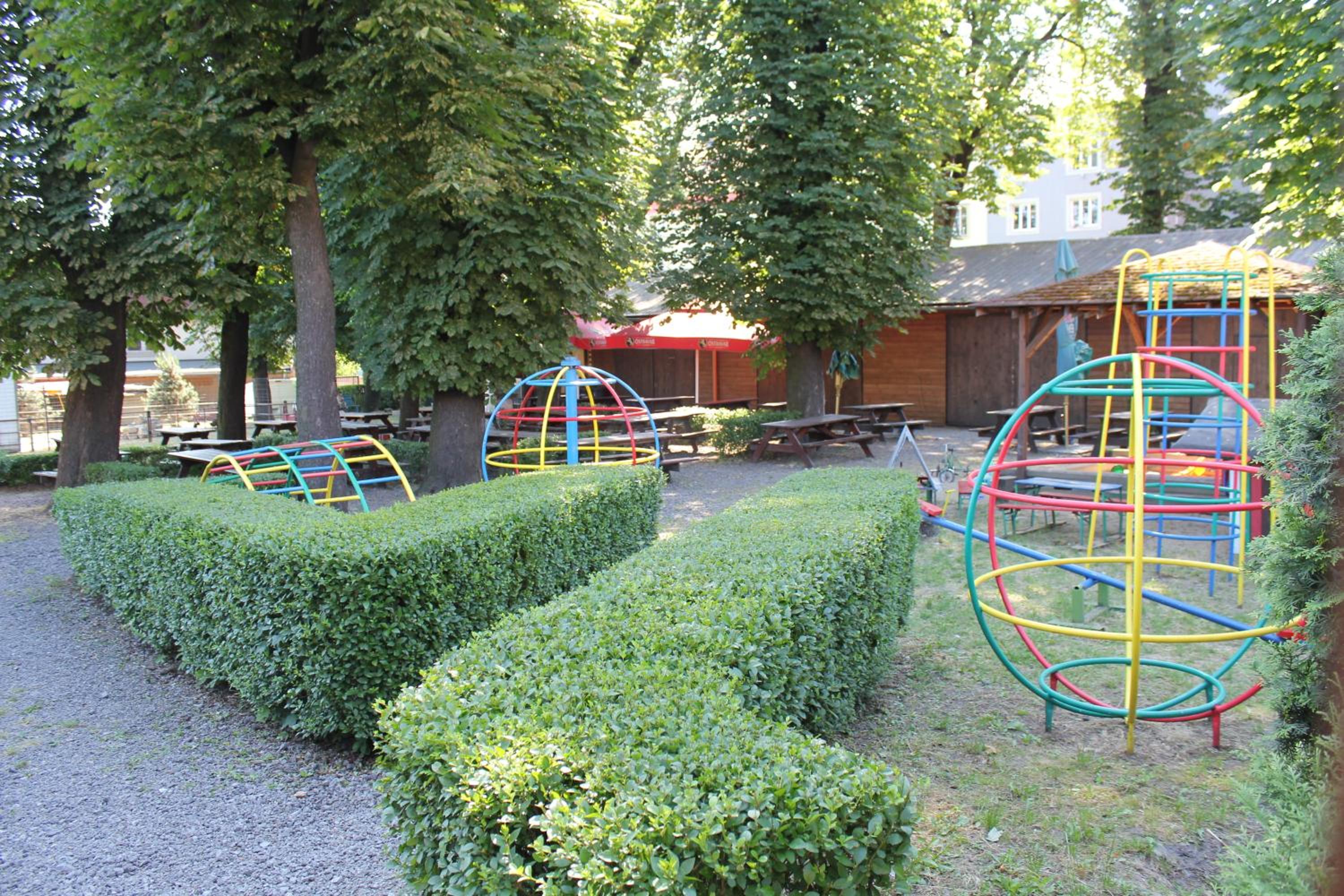Corrado Hotel 48/57
