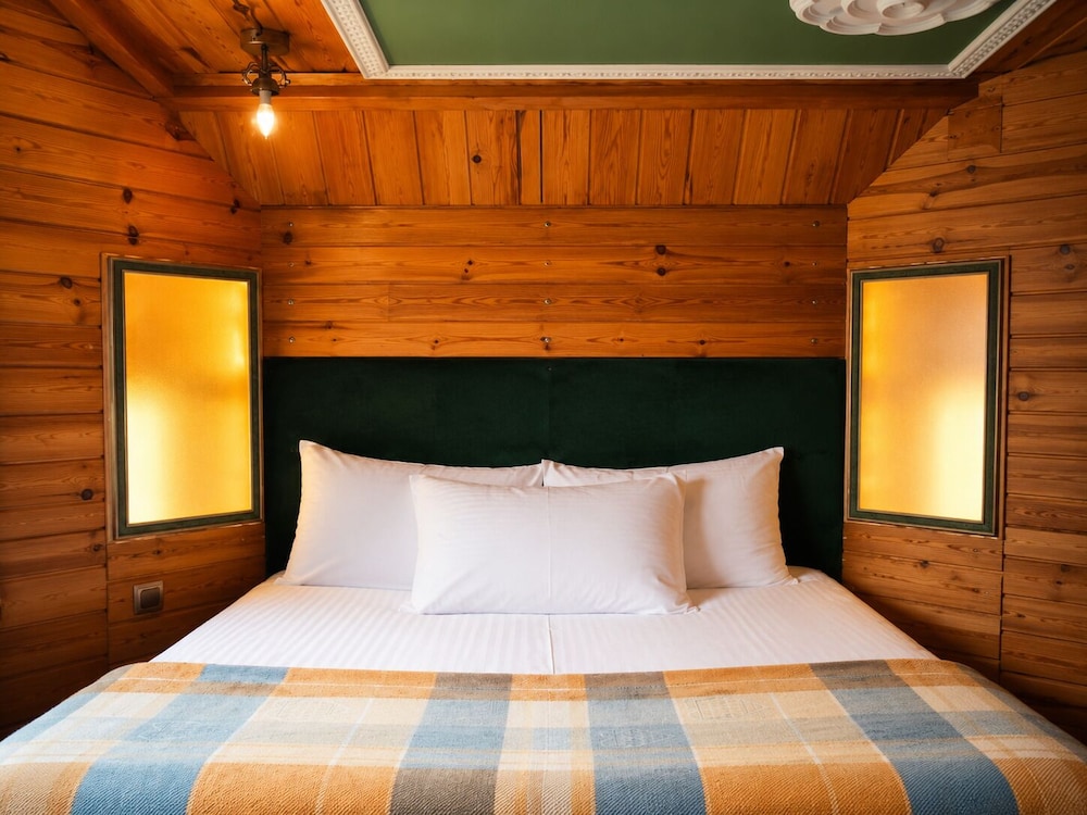 AYDER DOGA RESORT 22/84