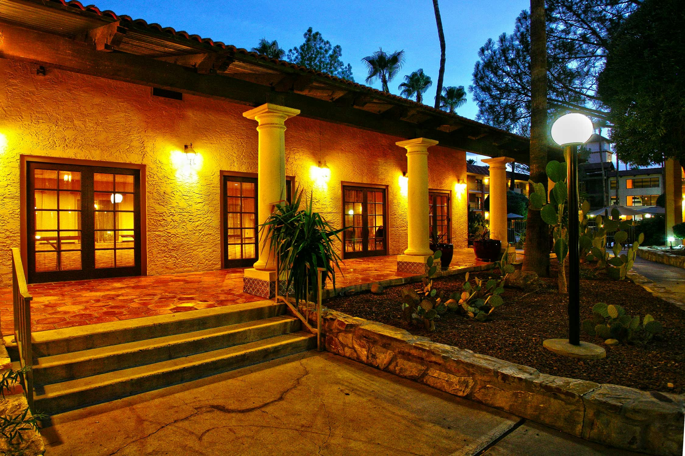 DoubleTree Suites by Hilton Tucson Airport 6/67