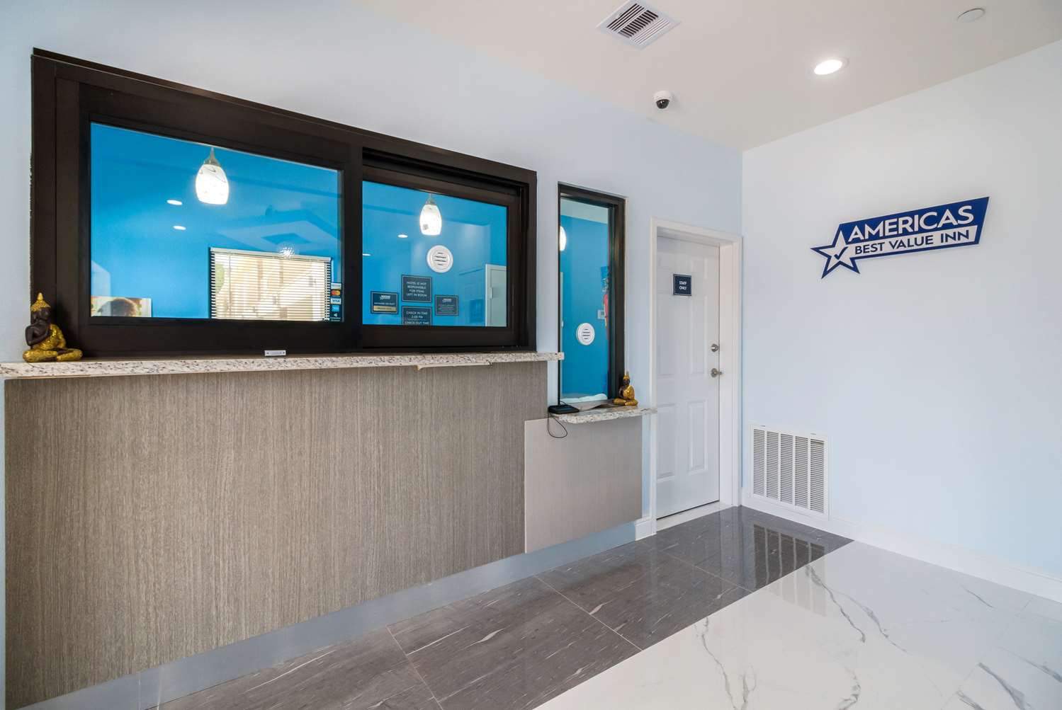 Americas Best Value Inn Aldine Westfield 9/33