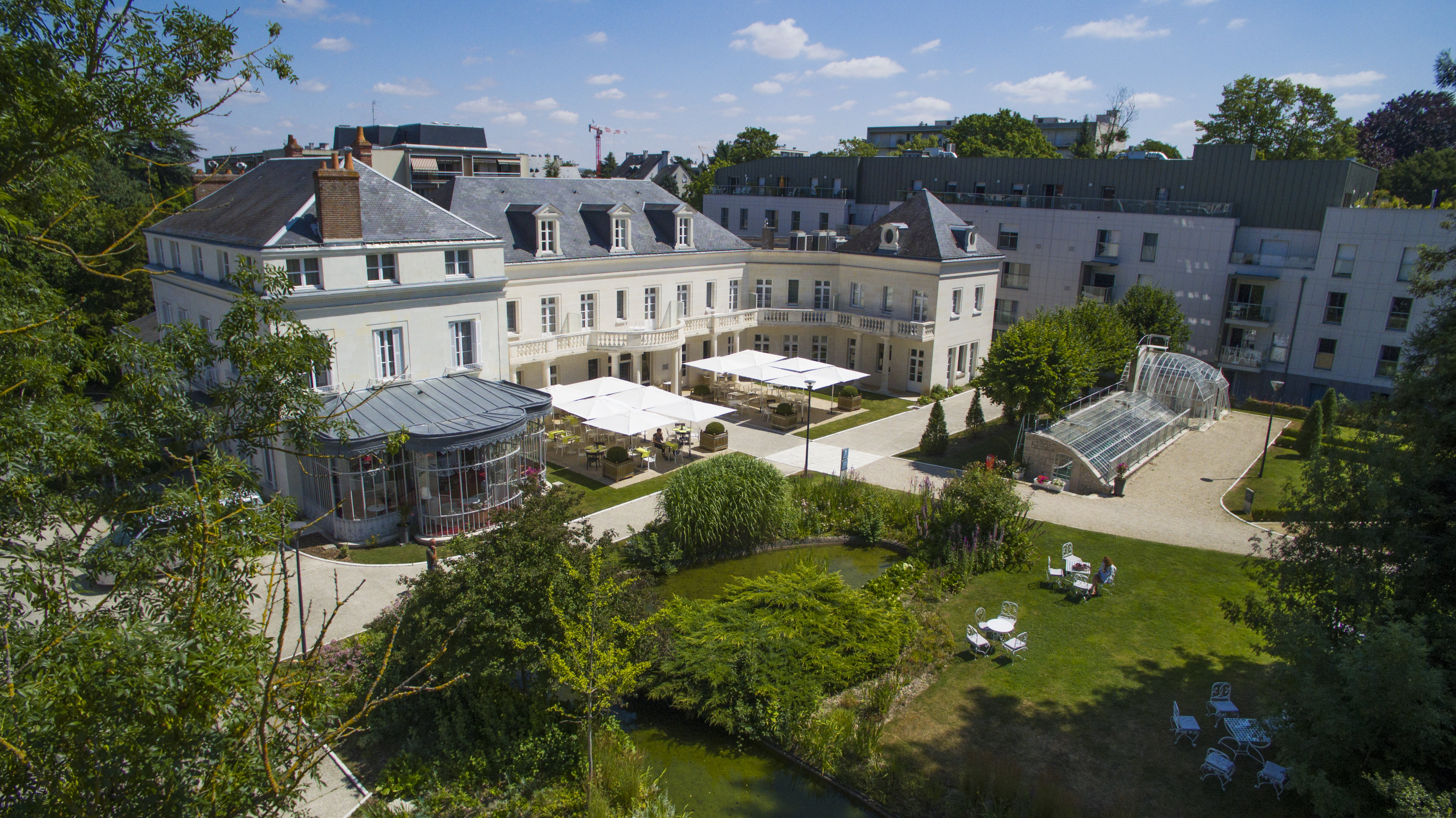 Chateau Belmont The Crest Collection 2/64