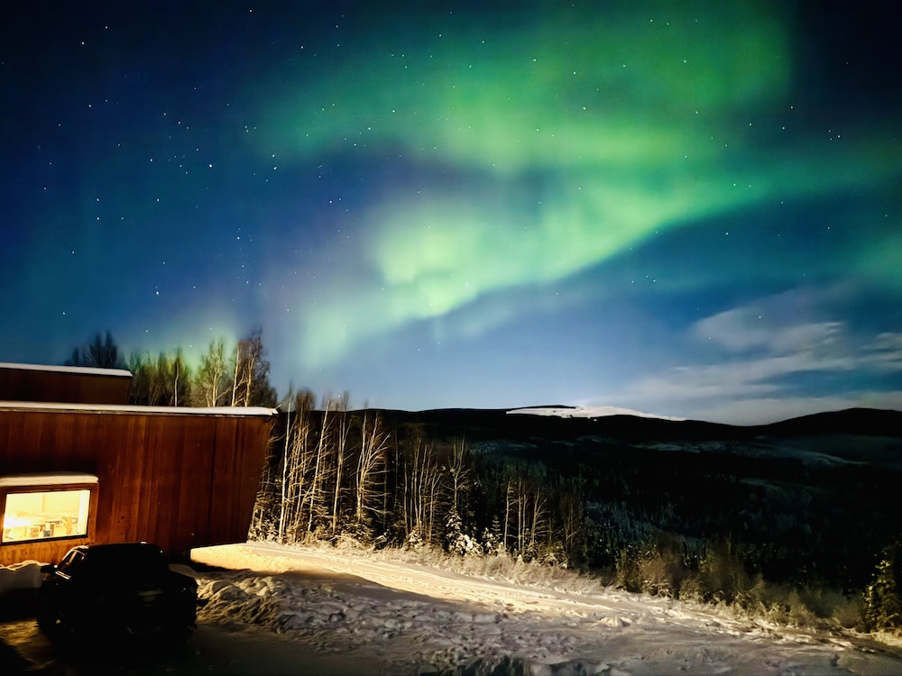 Aurora Villa 27/29