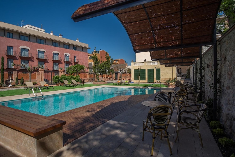 Hotel Sant Jordi 45/50