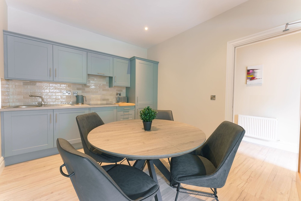 Kingstons Boutique Townhouse 26/39