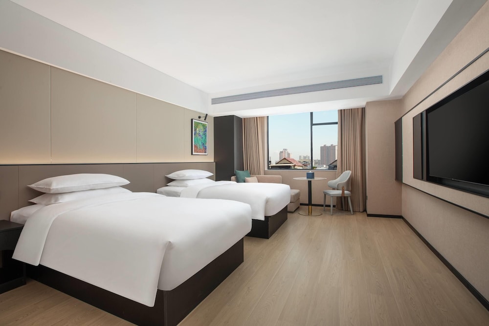 Days Inn by Wyndham Yueyang Train Station 25/56