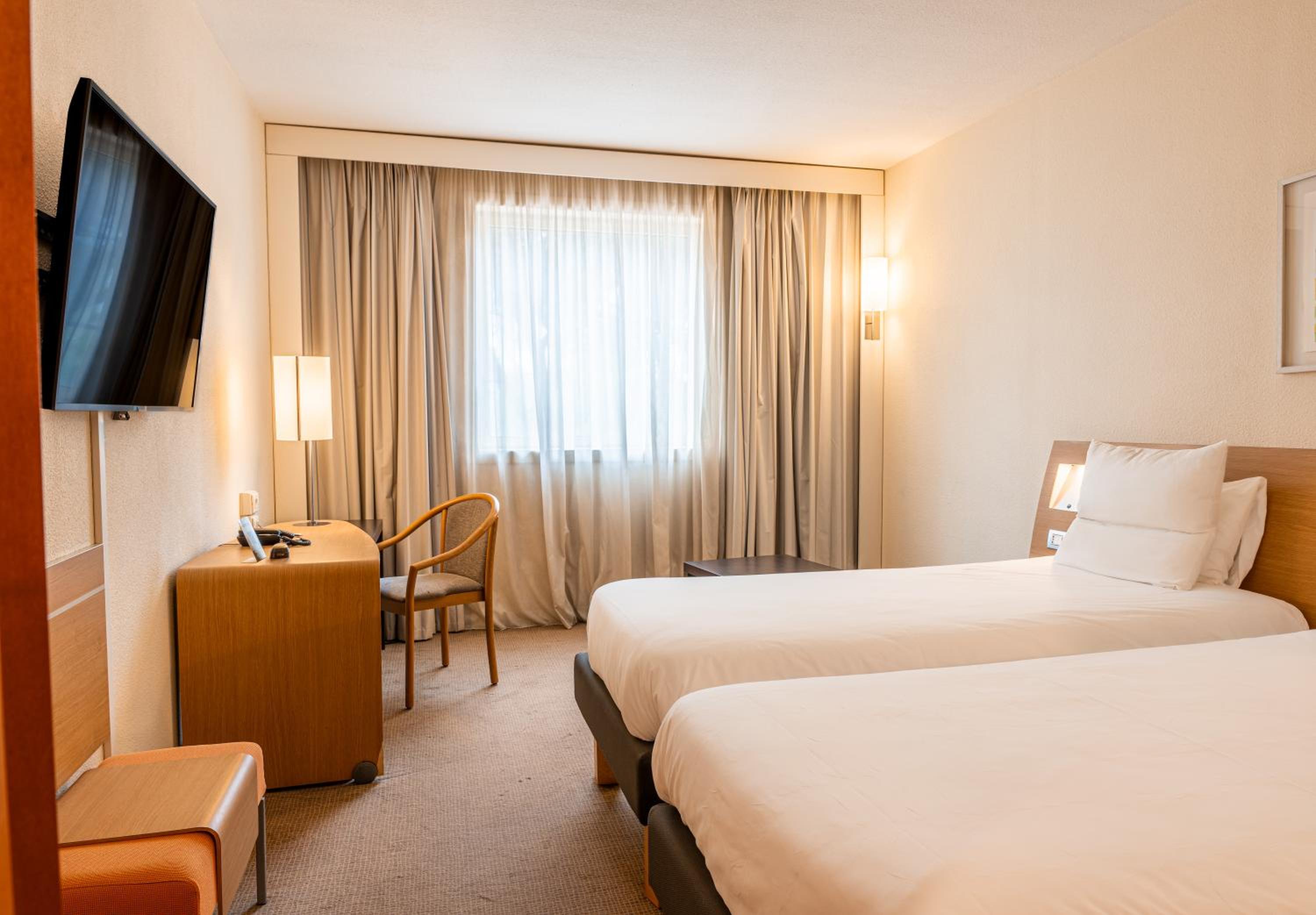 غرفة بسريرين منفصلين، Novotel Roma Est 9/10
