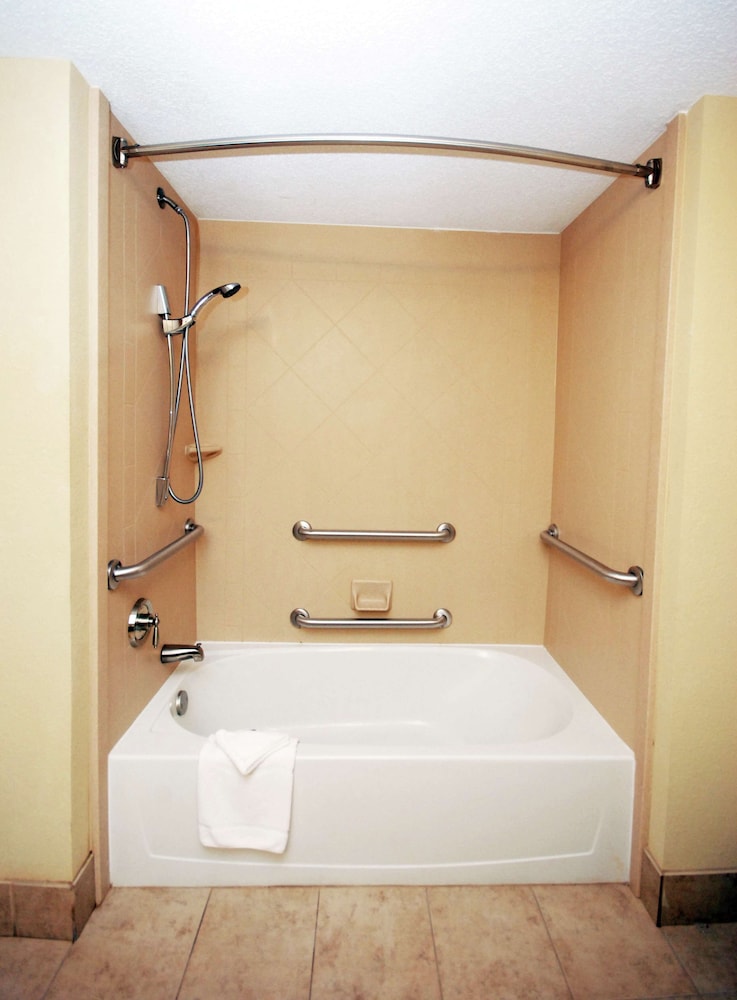 Hampton Inn Chattanooga North Ooltewah 18/49