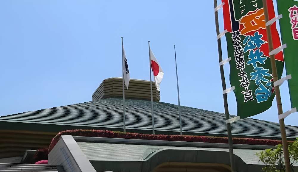 Cypress Inn Tokyo 46/50