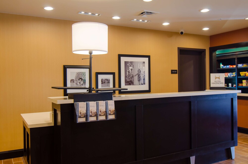 Hampton Inn And Suites Huntsville 6/40