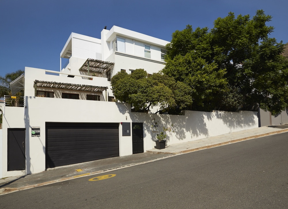 Bayflowers Guesthouse 32/32