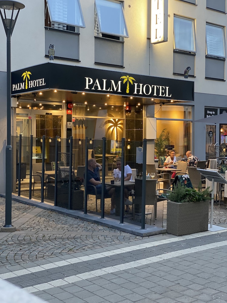 Palm Tree Hotel, Bw Signature Collection 50/55