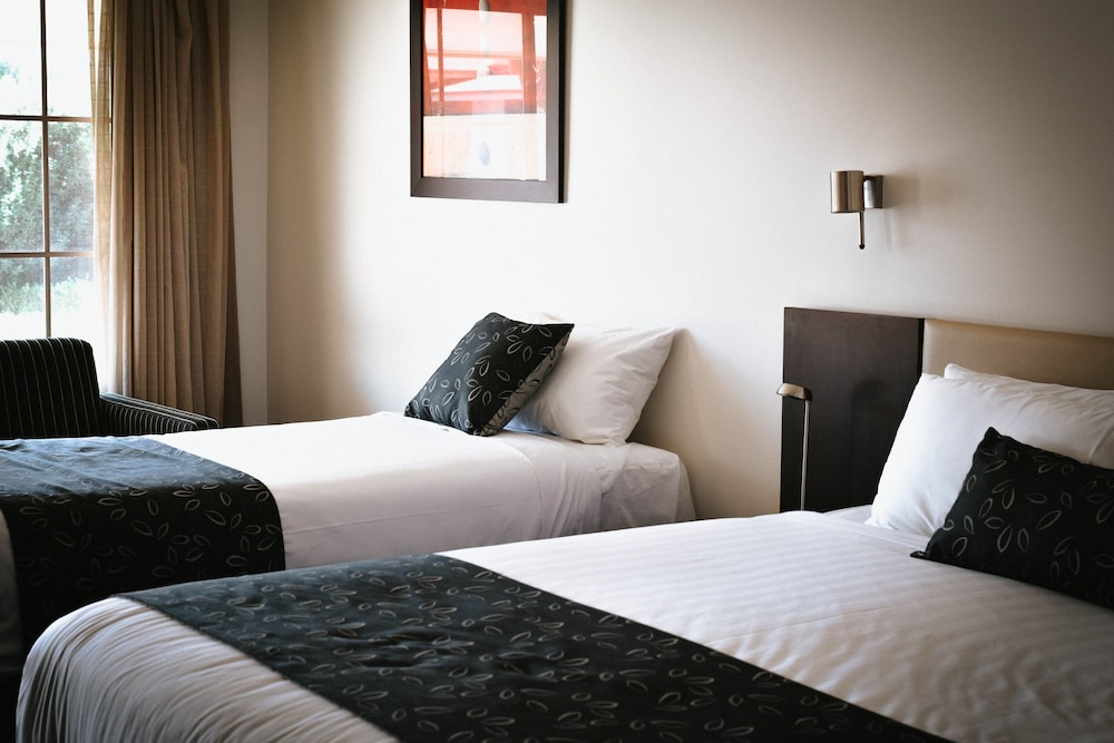 The Charles Boutique Hotel 15/38