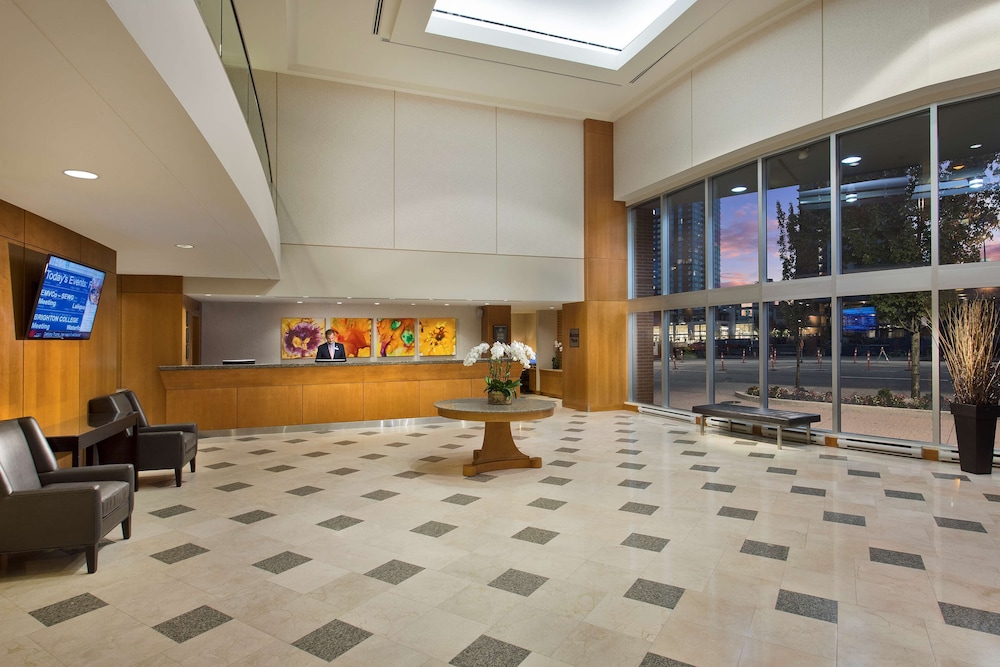 Hilton Vancouver Metrotown 7/51