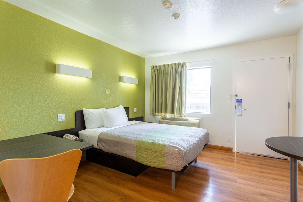Motel6 Camp Springs, DC - South Camp Springs 22/43
