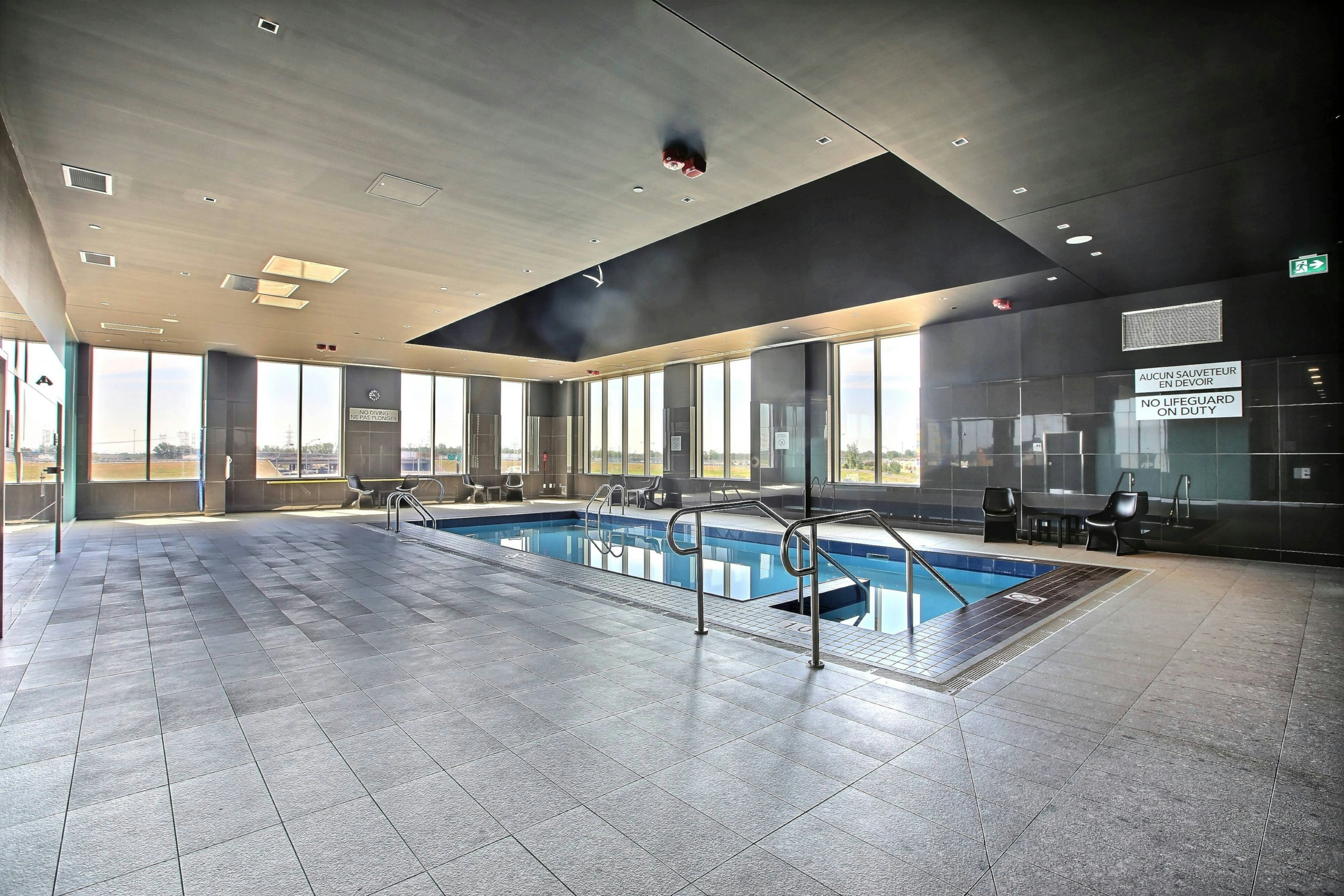 Courtyard by Marriott Montreal Brossard 5/14