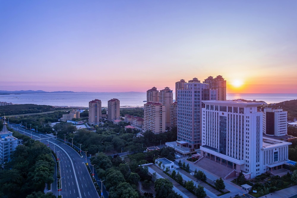 Days Hotel by Wyndham Weihai Huoju Eight Street 4/37