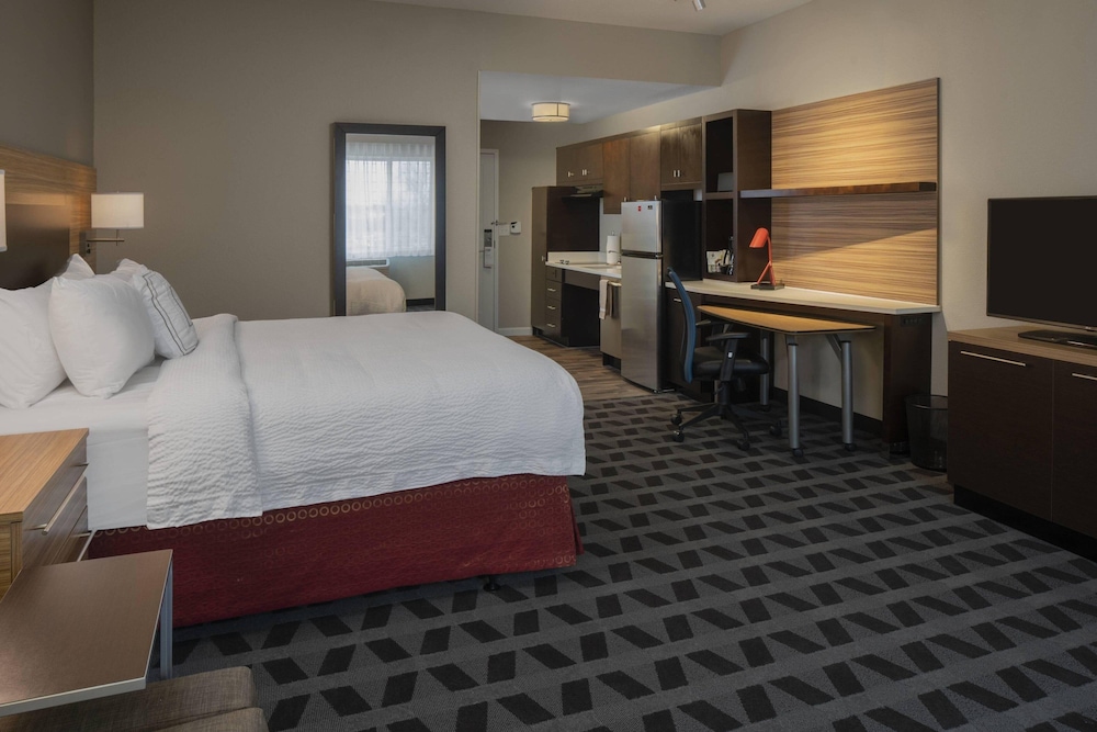 TownePlace Suites by Marriott Clarksville 12/52