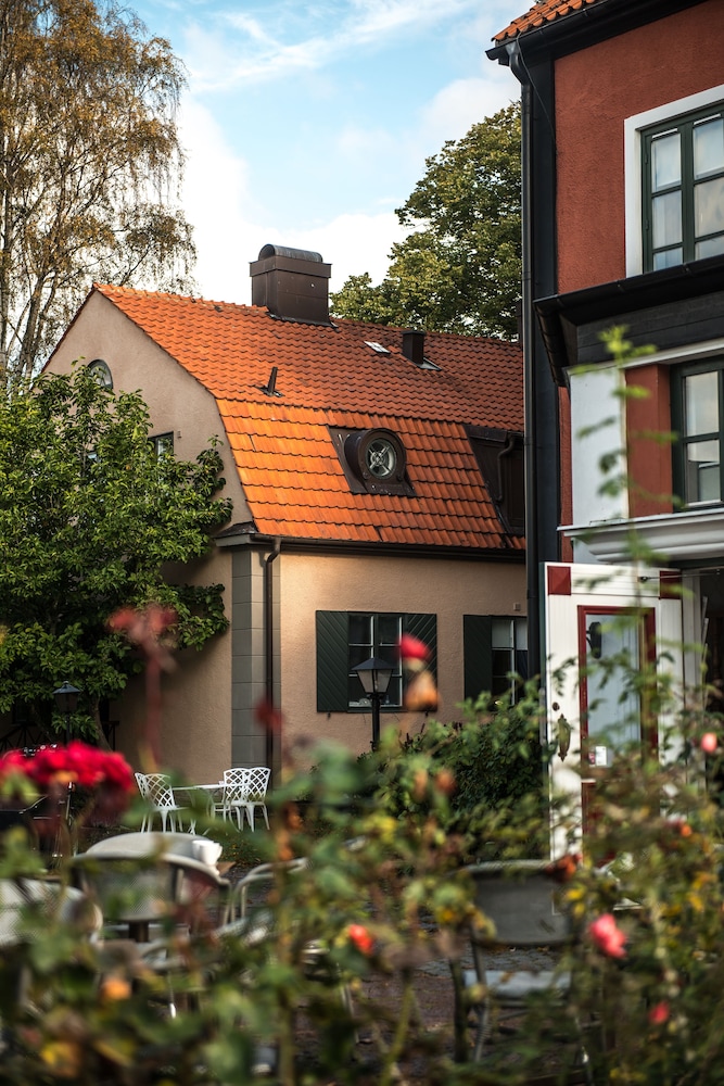 Slottshotellet 4/50
