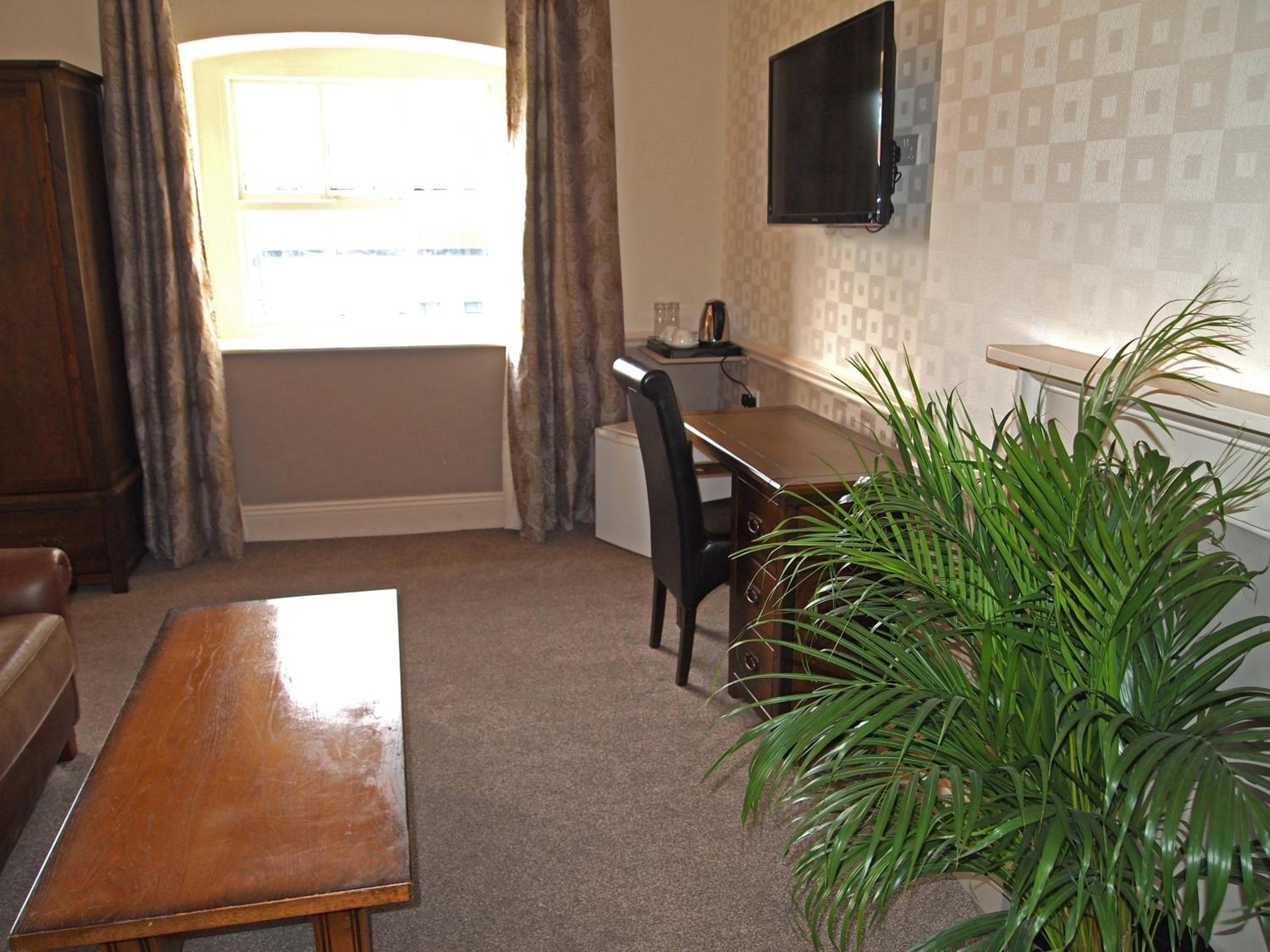 York House Hotel 38/47