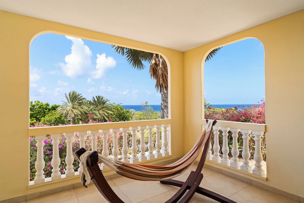 Sonesta Hotels & Resorts Livingstone Curacao 47/70