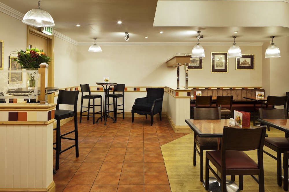 ibis Carlisle City Centre 56/65