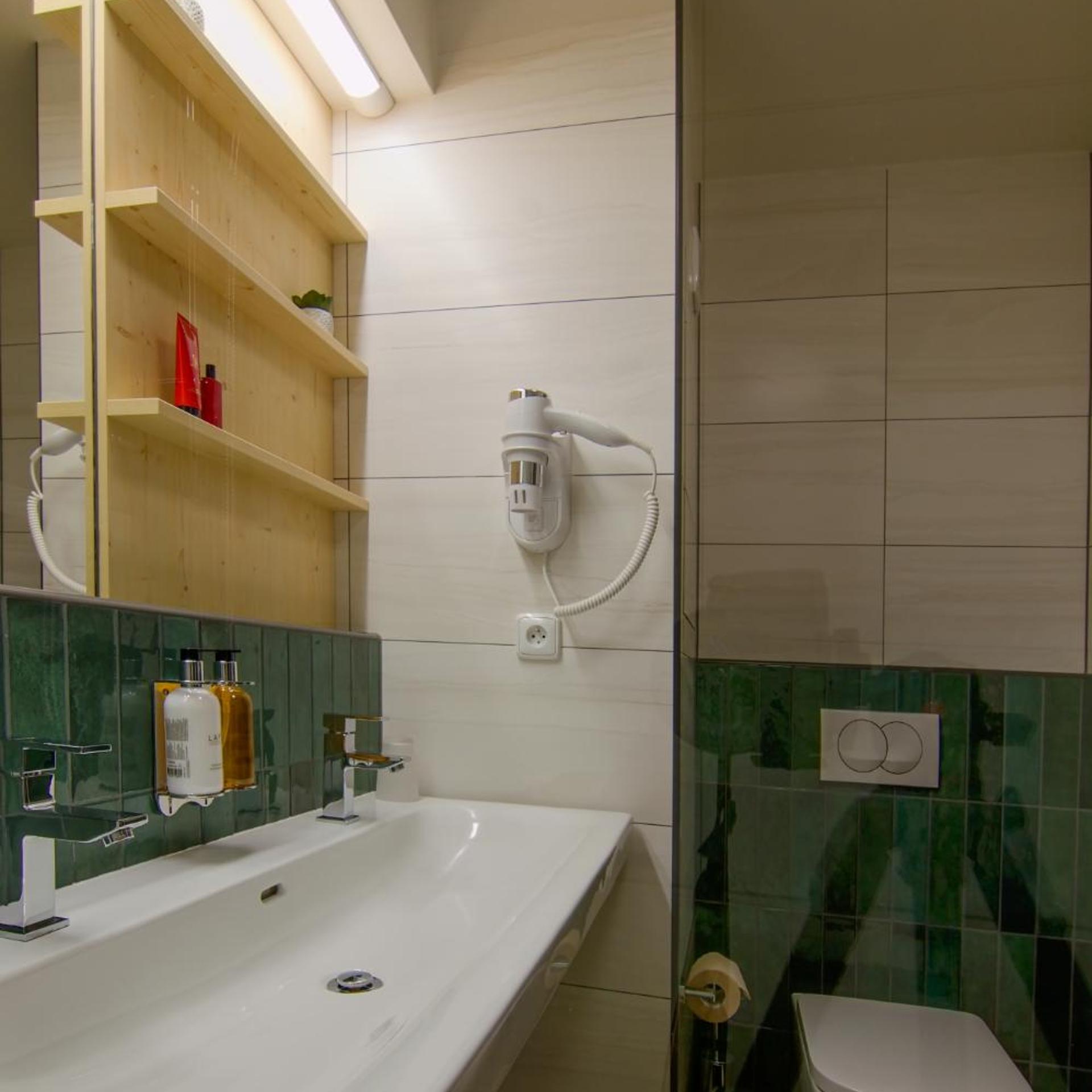 غرفة ثلاثية بشرفة، Hotel Srni 5/7
