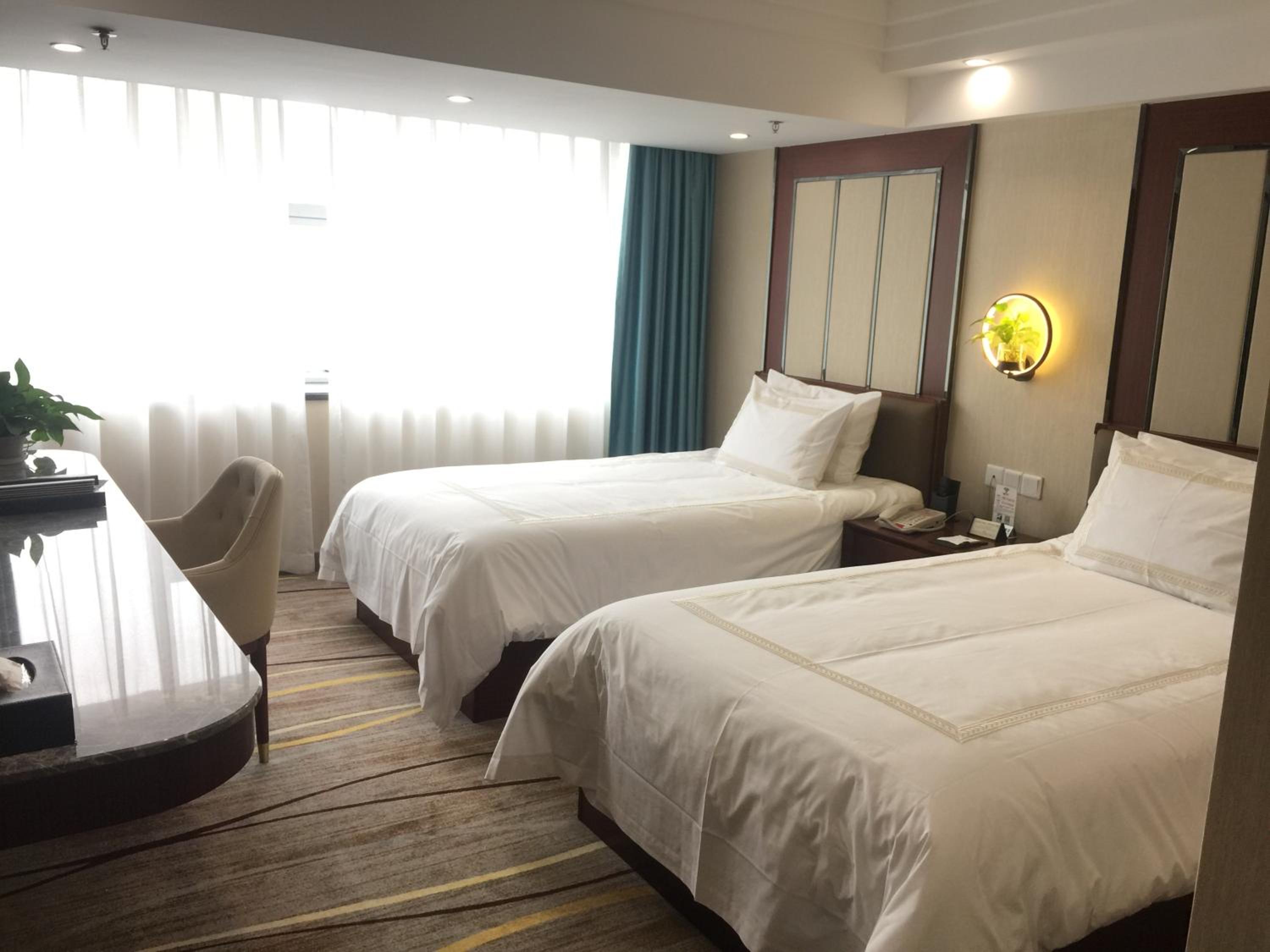 BUSINESS TWIN BED ROOM