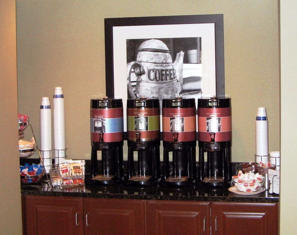 Hampton Inn Fairfax City 31/40