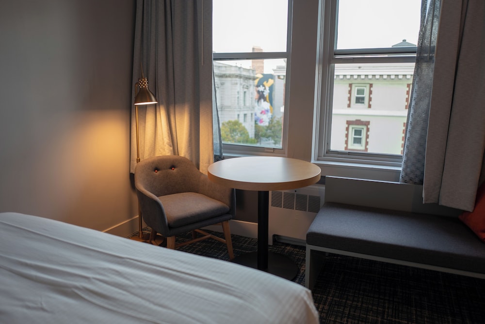 Hotel Garrett 34/50