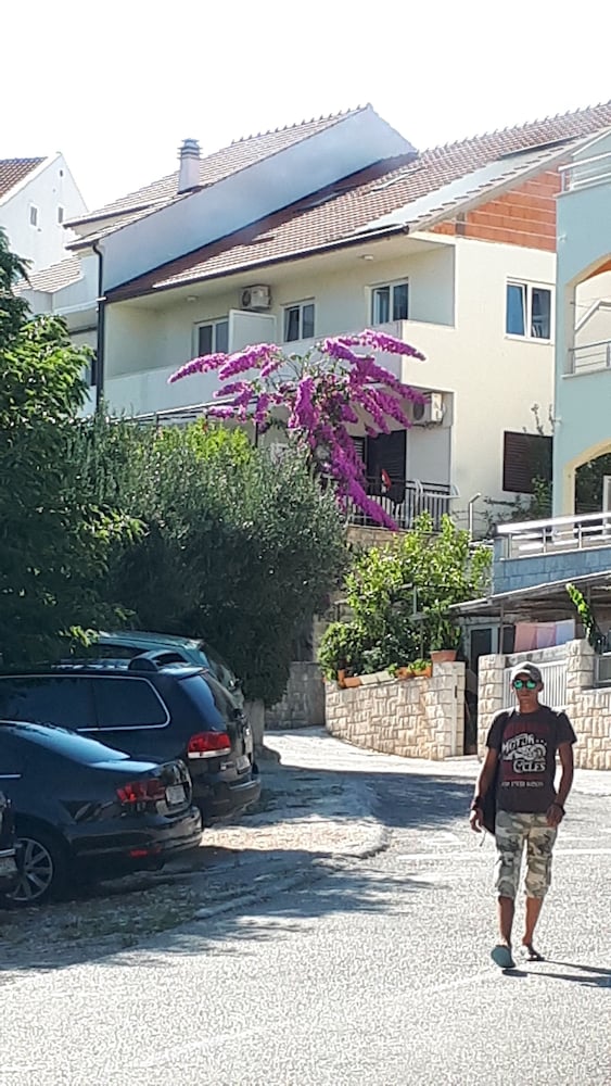 Apartmani Zvjezdana 25/43