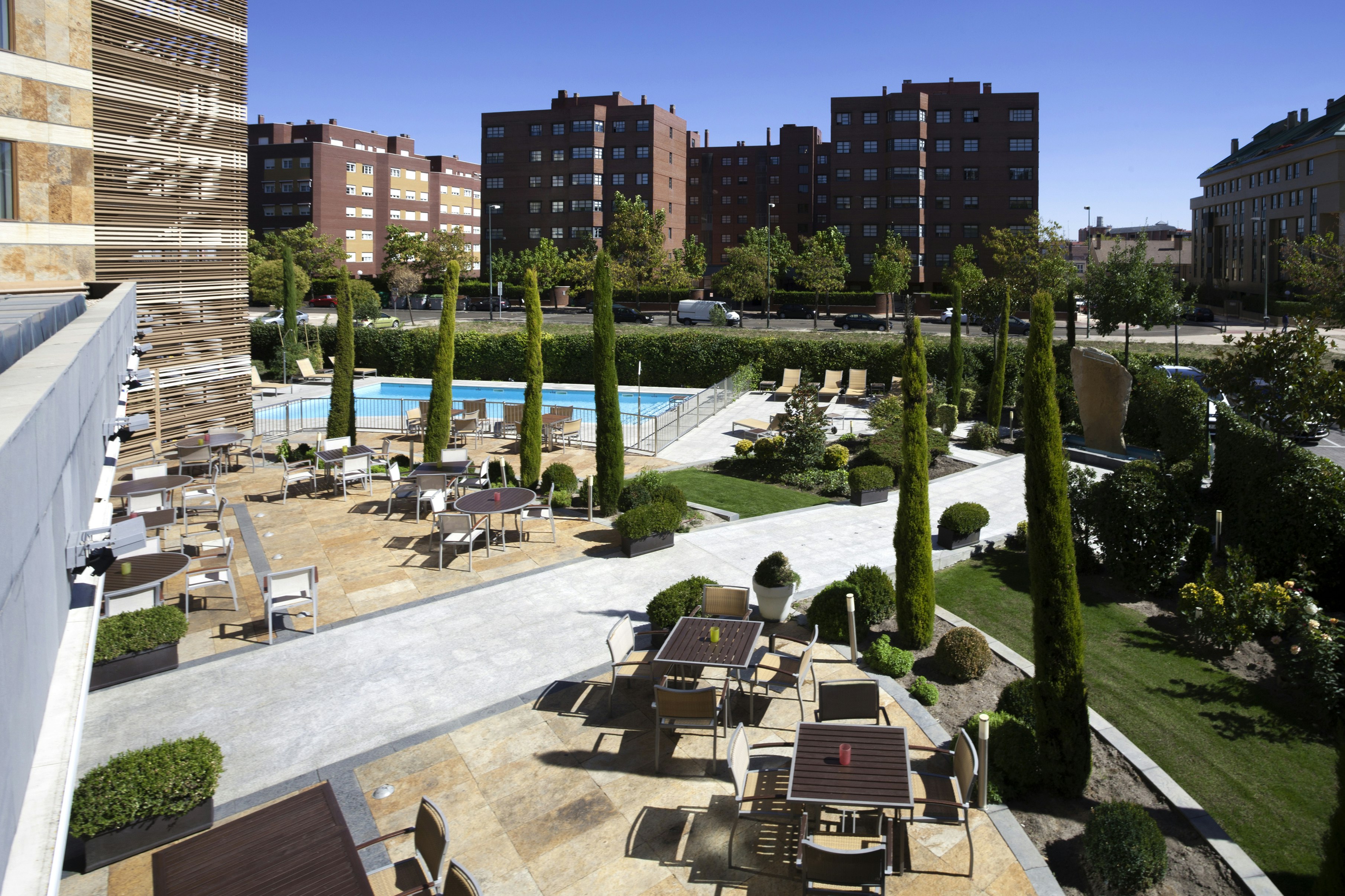 Sercotel Valladolid 76/83