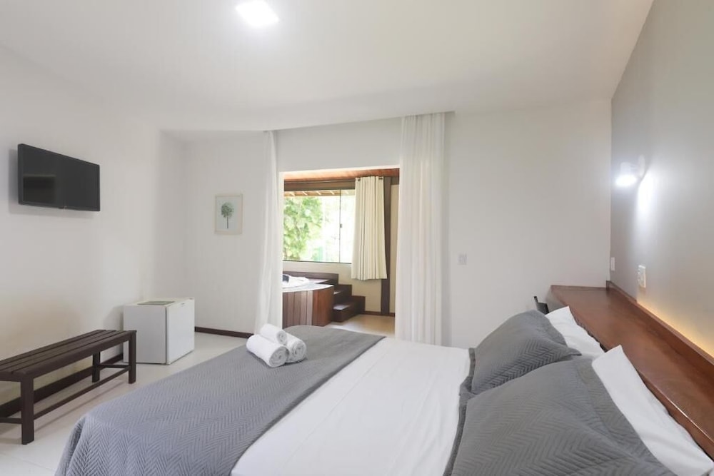 PREMIUM, KING BED, GARDEN VIEW, BATHTUB