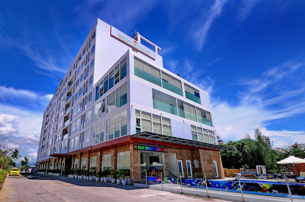 Rigel Hotel 12/64