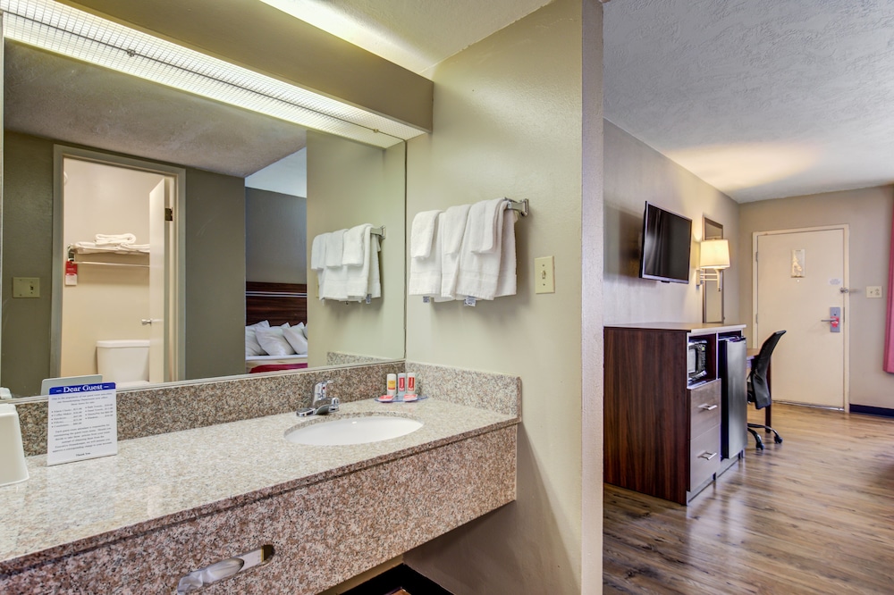 Econo Lodge St George North - Near Pioneer Park 30/33